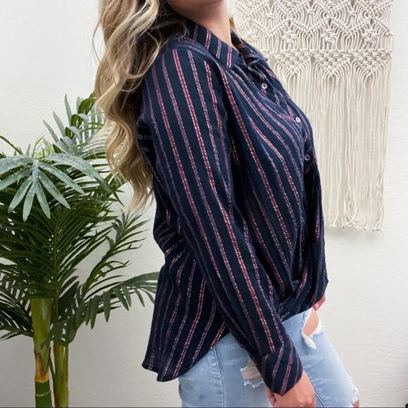 Vacate the Label Striped Surplice Button Down M - Picture 2 of 15